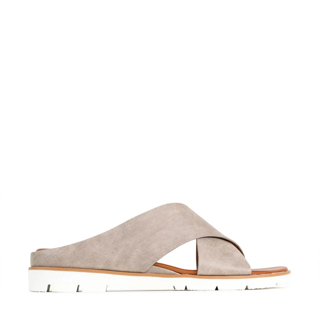 ABBY SLIDE SANDALS