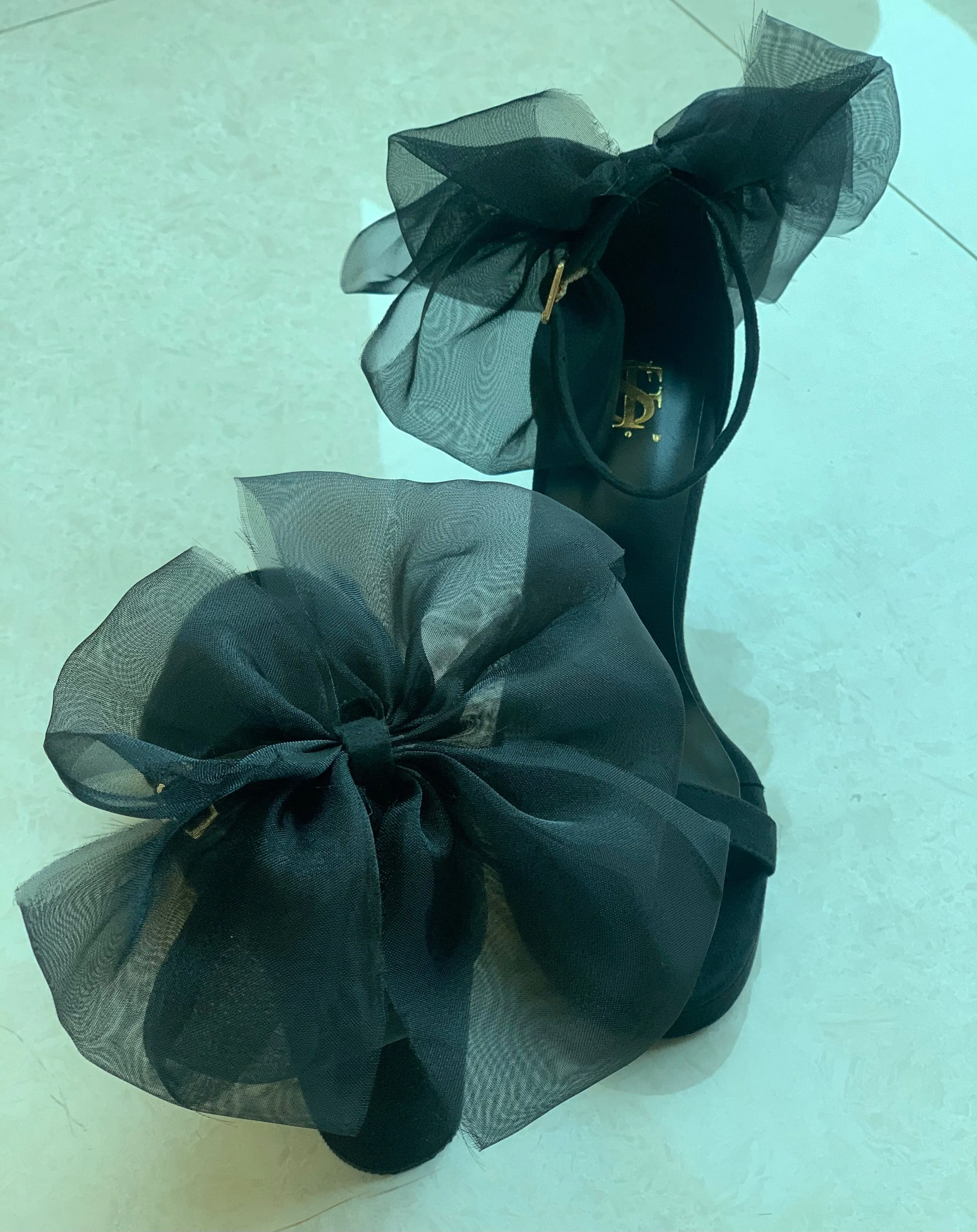 Black Organza Bow Blocks