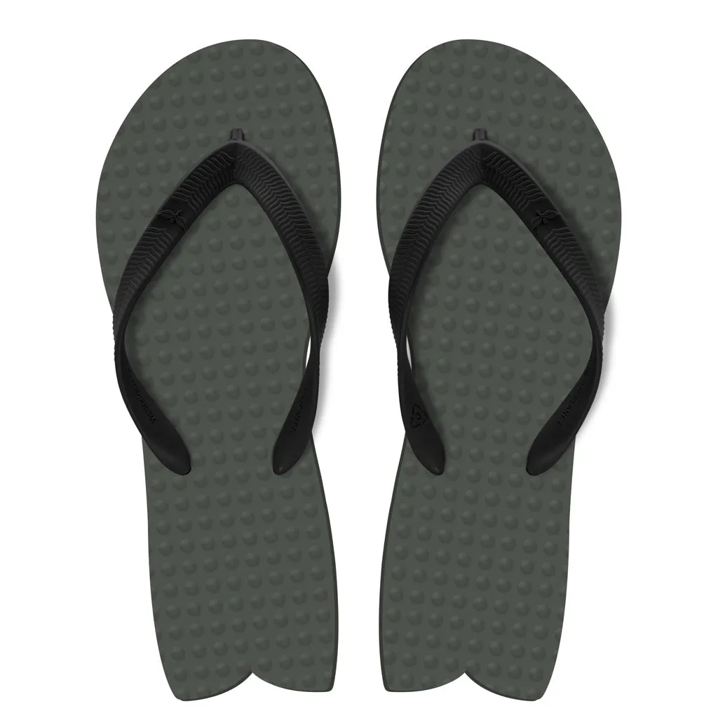 Men's Sustainable Flip Flops Fish Style Grey with Black Straps