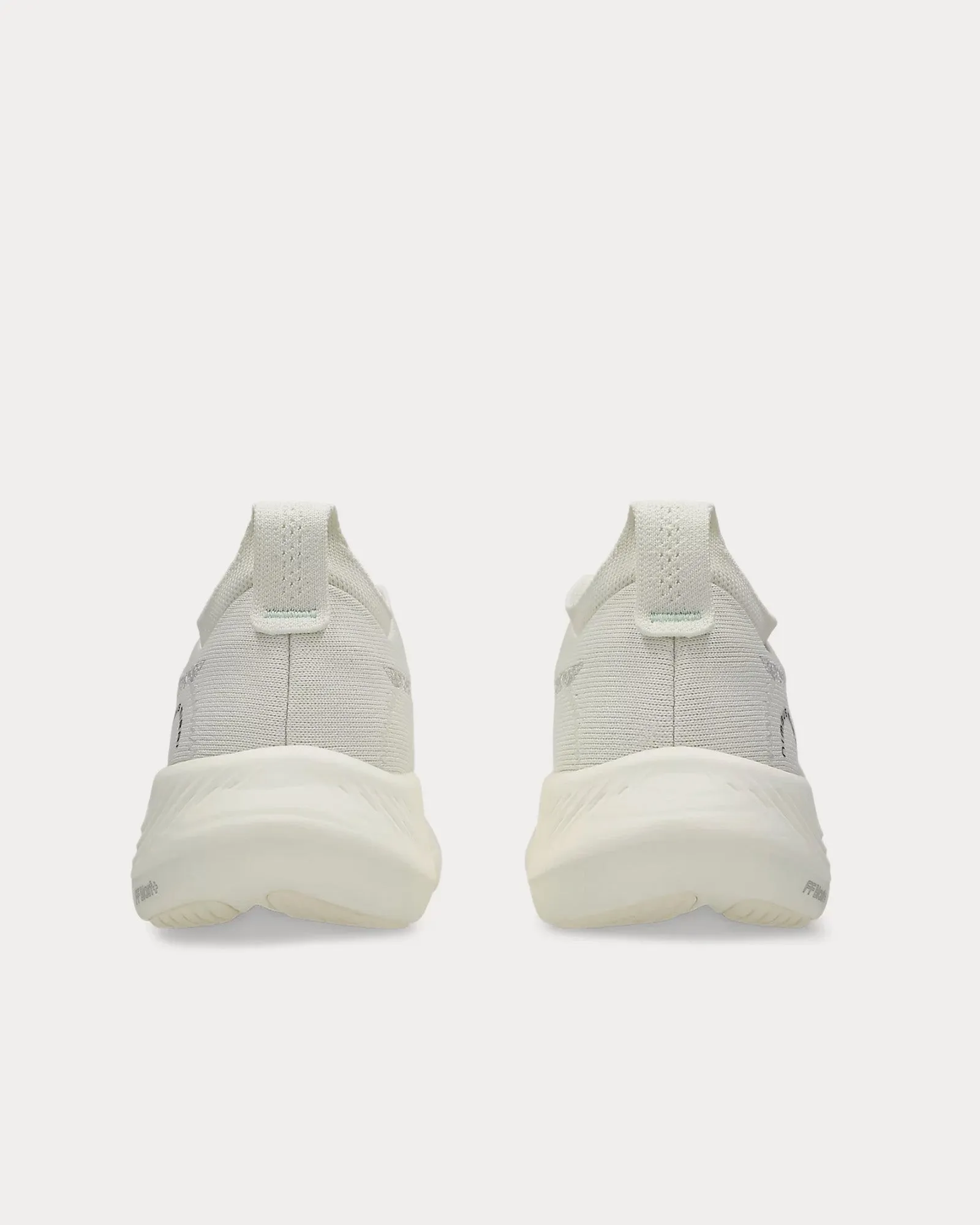 Nimbus Mirai White / White Running Shoes