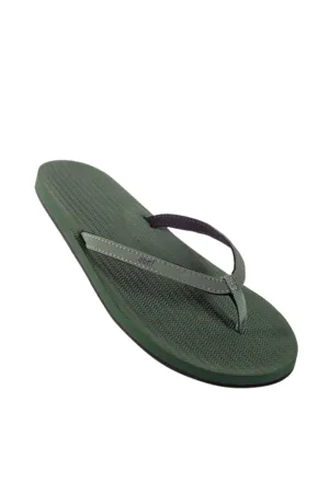 Women’s ESSNTLS Flip Flops in Leaf