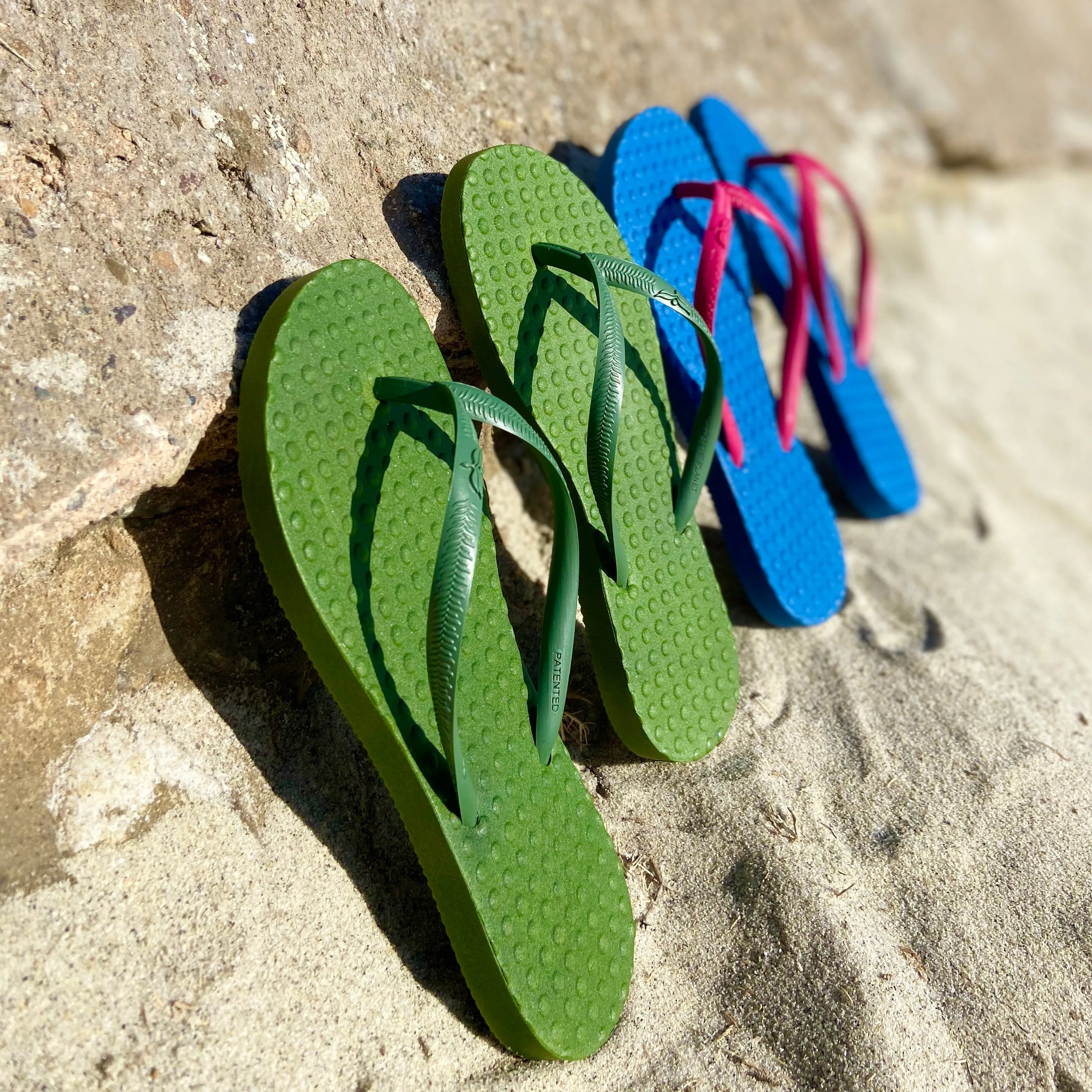 Women's Sustainable Flip Flops Army Green with Army Green Straps