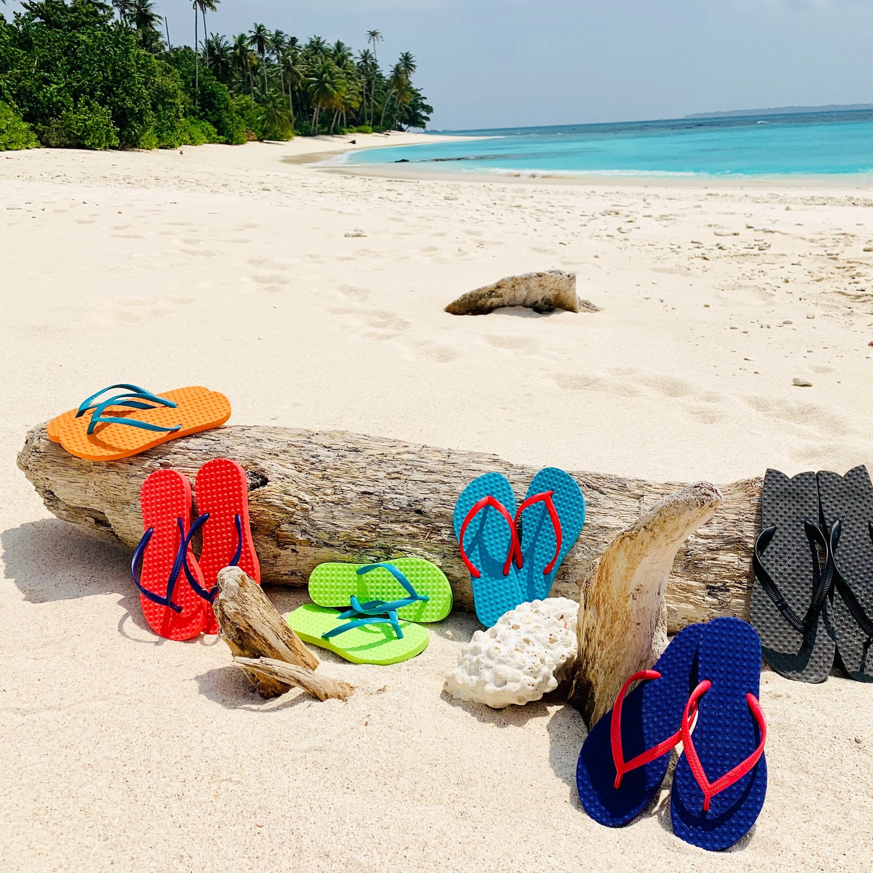 Women's Sustainable Flip Flops Lemon with Turquoise Straps